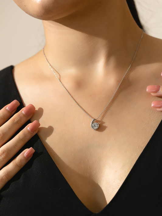 Silver Minimalist Necklace and Rhodium Plated - Verozi
